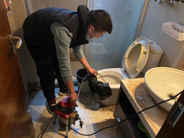 石首马桶疏通-疏通下水道