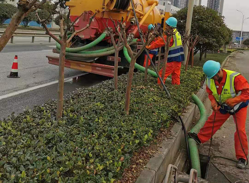 石首市政管道清淤